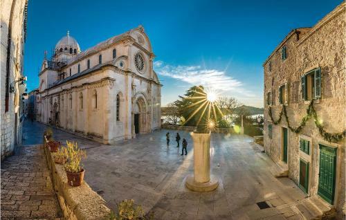 Apartment Sibenik With Sea View III