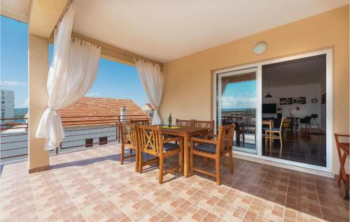 Apartment Sibenik With Sea View III