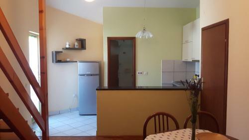 Apartments Davor