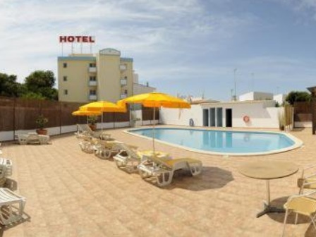 Hotel Praia Do Burgau