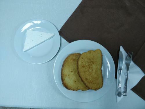 Hotel Restaurant Popini Laki