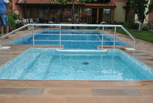 Family Hotel Complex Gradina