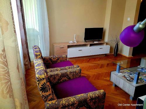 Old Center Apartment