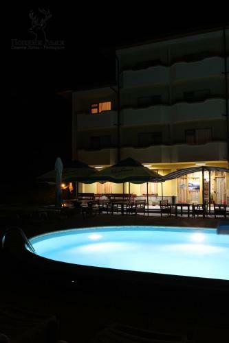 Hotel Restaurant Popini Laki
