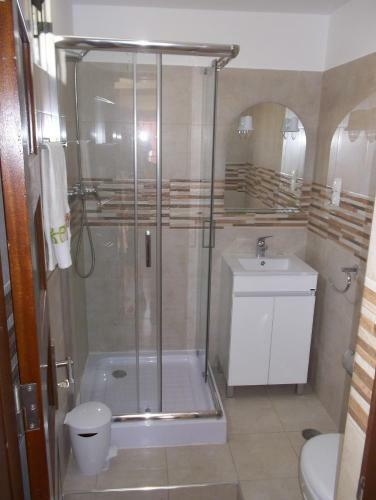 Bed & Breakfast Basic Hotel