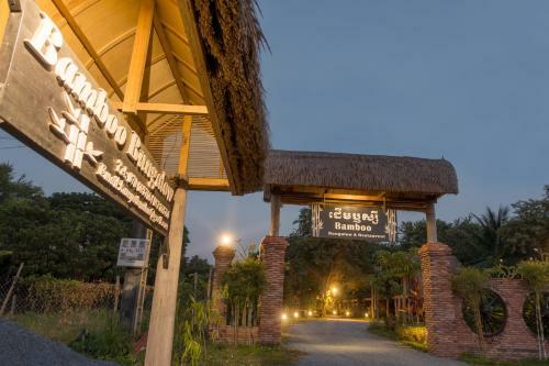 Hotel Bamboo Bungalow