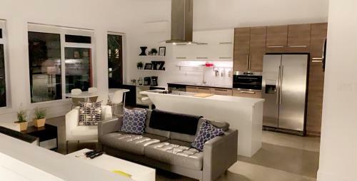 Luxury Apartment Downtown Halifax