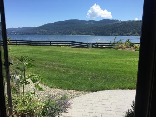 Country Bay Manor B&B