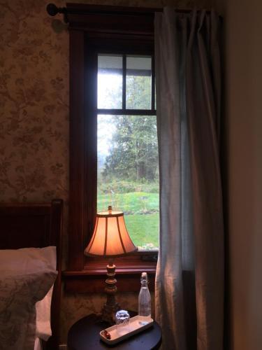 Country Bay Manor B&B