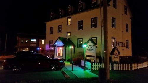 Posada Third Mission Heritage Suites