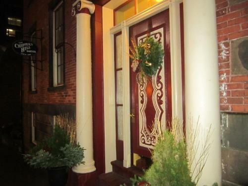 Posada Chipman Hill Suites - Senator Dever House