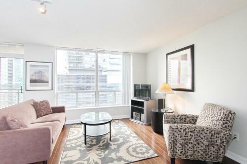 Apartamento Pelican Suites At North York