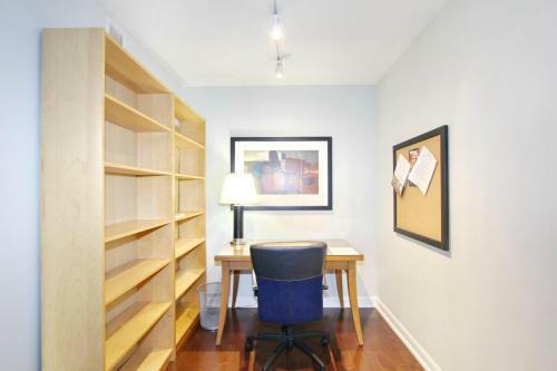 Apartamento Pelican Suites At North York