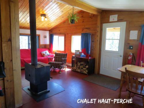 Chalets Aux Berges Du Lac Castor