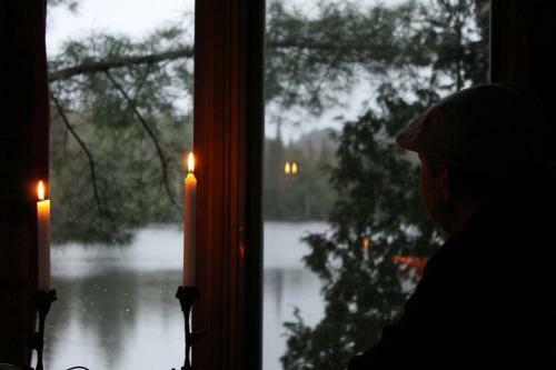 Yourtes Et Huttes Du Lac Castor