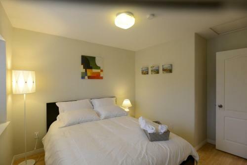 Hostal Marpole Guest House