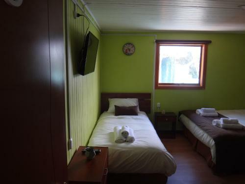 Hostal Queltehue Lodge