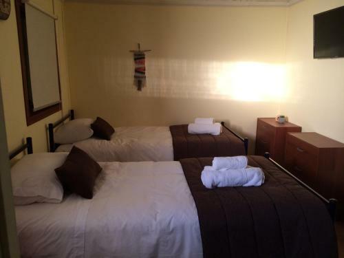 Hostal Queltehue Lodge