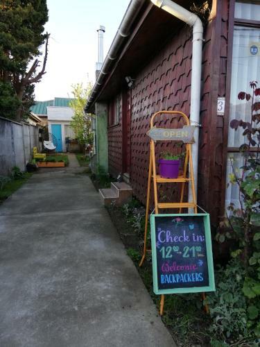 Hostal La Huerta Hostel