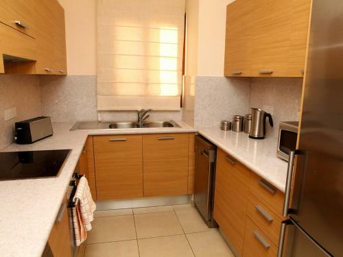 Apartment Aphrodite Hills Golf 2