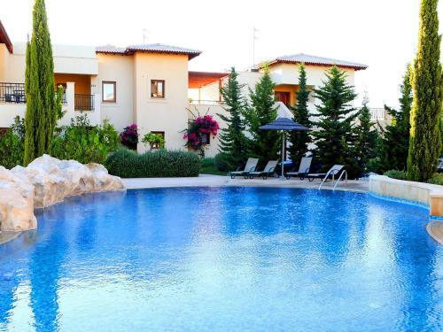 Apartment Aphrodite Hills Golf 2