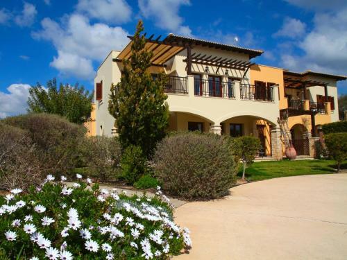 Apartment Aphrodite Hills Golf 2