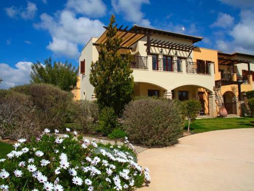Apartment Aphrodite Hills Golf 2