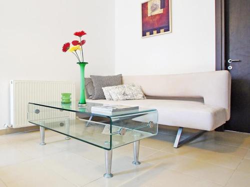 Villa Kapparis Avenue 70