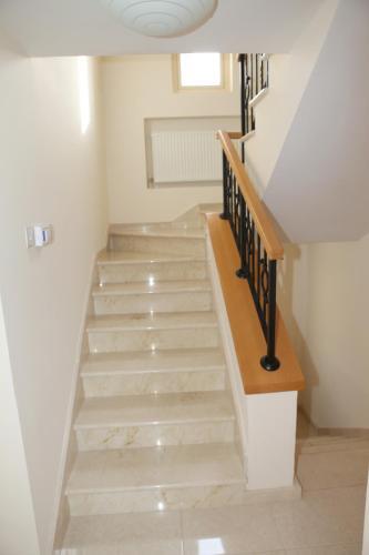 Anthorina Villa 6