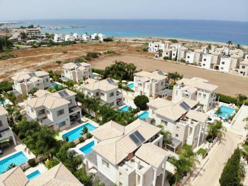 Anthorina Villa7