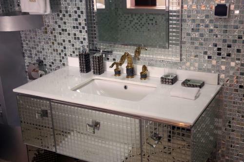 Amaritsah Club Hotel
