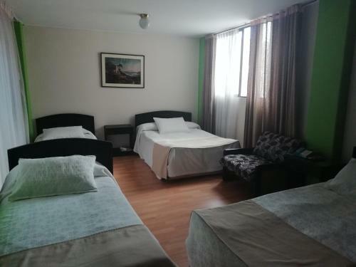 Hotel Oicat�