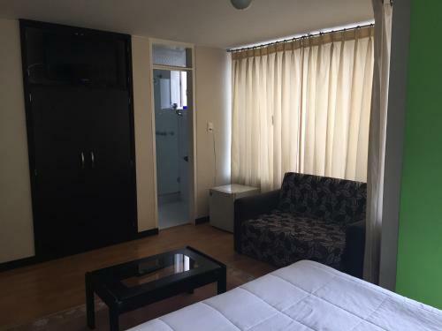 Hotel Oicat�