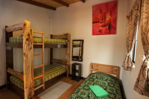 Albergue Casa Hospedaje La Bohemia
