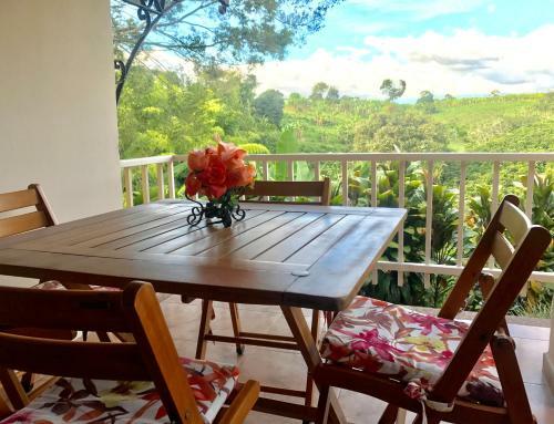 Bed & Breakfast Finca Machangara
