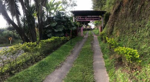 Bed & Breakfast Finca Machangara