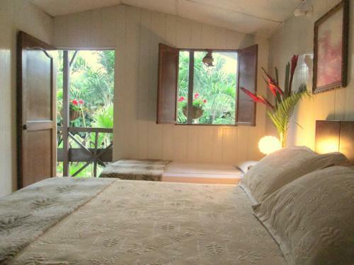 Hotel Caba�as Las Bifloras