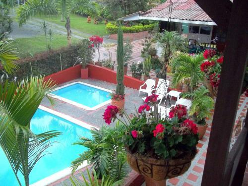 Hotel Caba�as Las Bifloras
