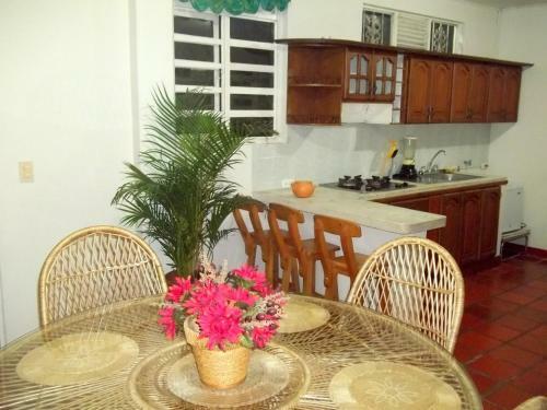 Hotel Caba�as Las Bifloras