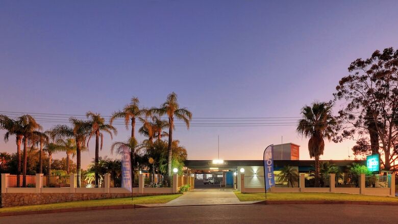Hotel Comfort Inn Hilltop