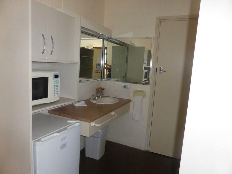 Hotel Comfort Inn Hilltop