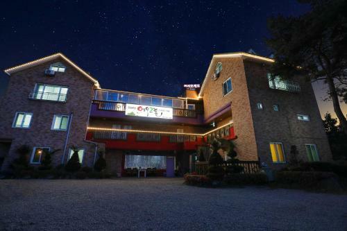Yeowoogneul Pension