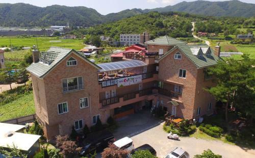 Yeowoogneul Pension
