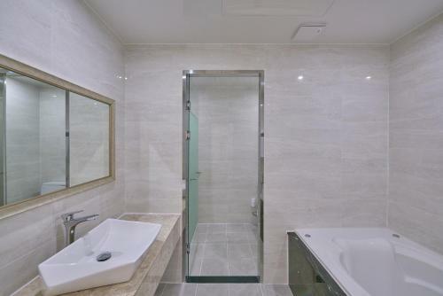 Gwangju Madrid Hotel