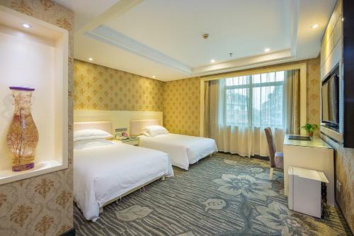 Aoti Hotel