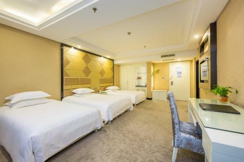 Aoti Hotel