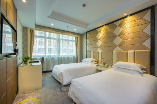 Aoti Hotel