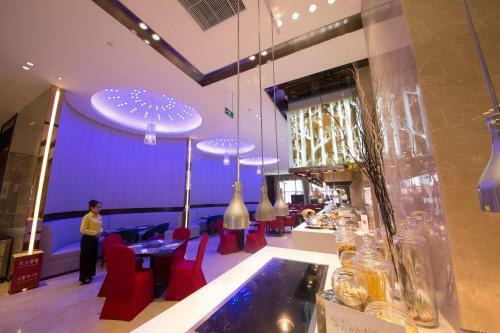 Hotel Novotel Daqing Haofang