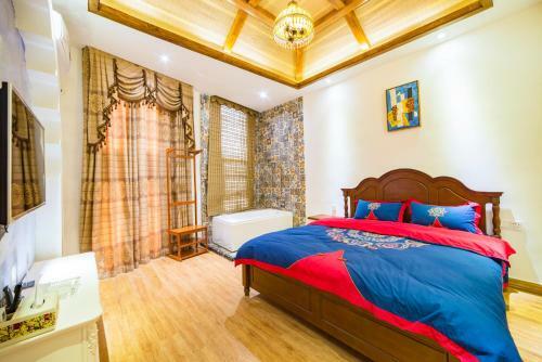 Zhangjiajie Exotic Style Hotel