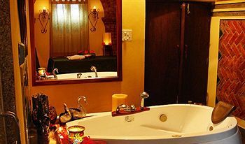 Hotel Welcomheritage Ranjits Svaasa